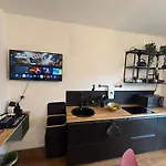 Il Tuo Bovio28 - Full - Parking - Center E Sea Διαμέρισμα